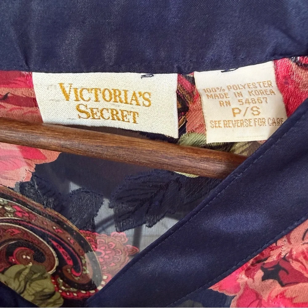 Victoria’s Secret Vintage Gold Label Floral Sheer Night Gown Sleep Shirt Small